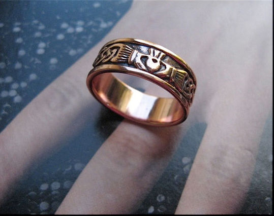 Solid Copper Celtic Claddagh Band Ring  -  Available in sizes 5, 9, 11 thru 14.