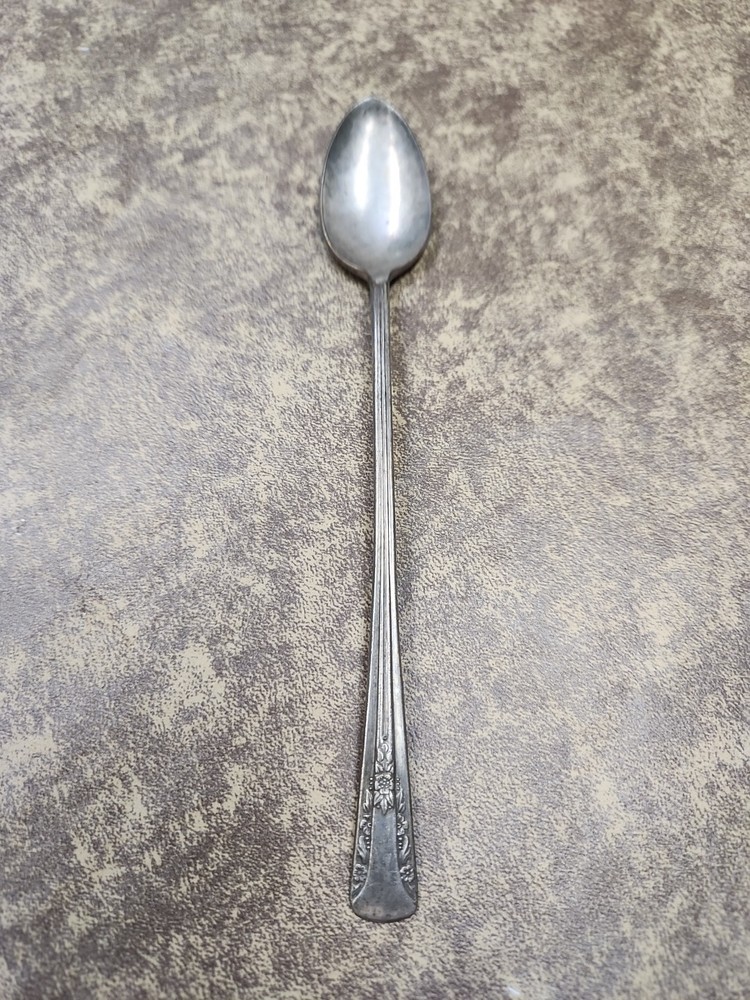 1940 International Silver Camelia Silverplate Floral Teaspoon 7.5"