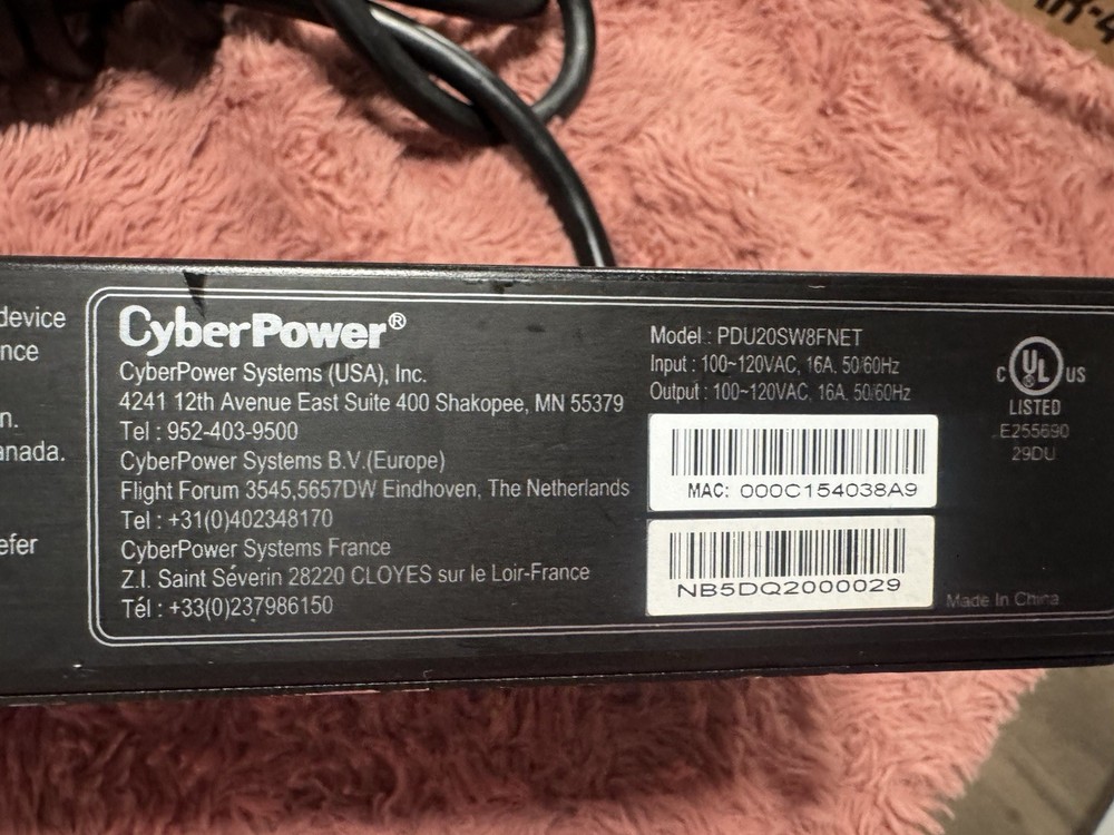 Cyber Power Model : PDU20SW8FNET