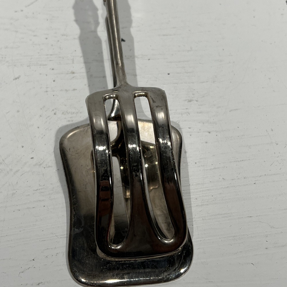 TAUNTON MADE IN ITALY SILVER PLATED THONGS VINTAGE