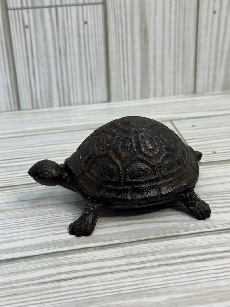 Turtle Hide A Key Box Hideaway Rustic Cast Iron Garden Decor Figure Tortoise