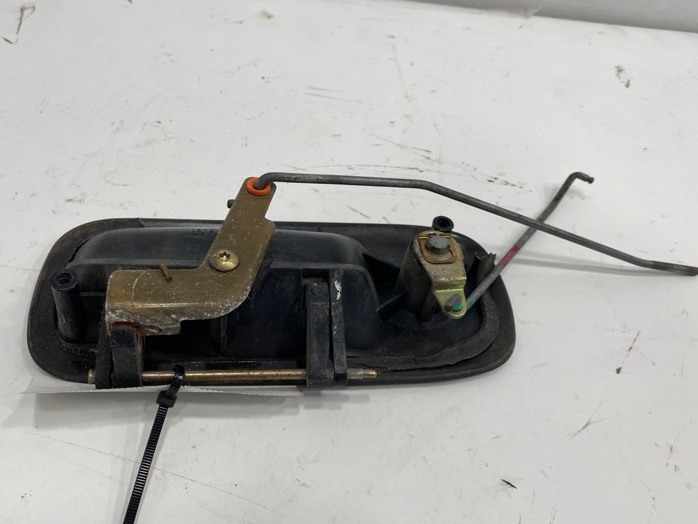 2004 GMC C4500 Door Handle (644-10329)