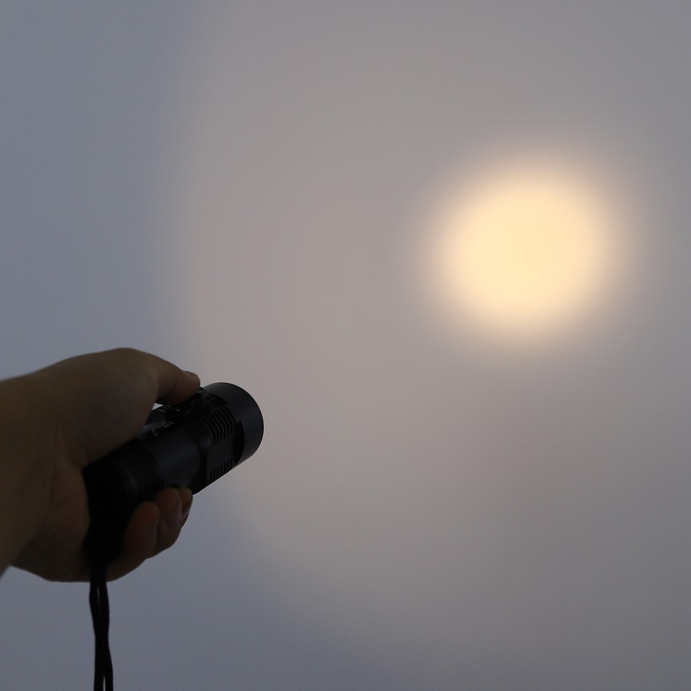 100m Underwater LED Scuba Dive Light Waterproof Rechargeable Diving Flashlight