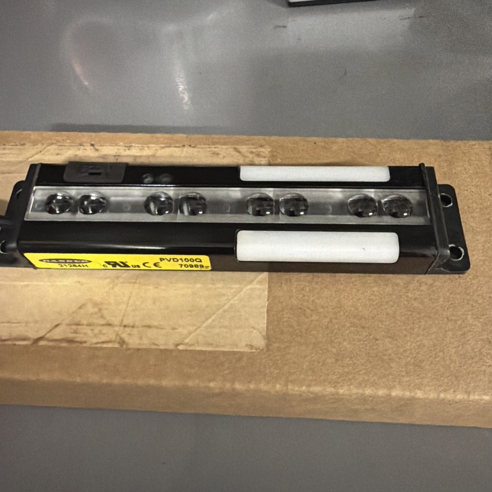 Banner PVD100Q Photoelectric Sensor 70989 EZ Light Part Verify Array