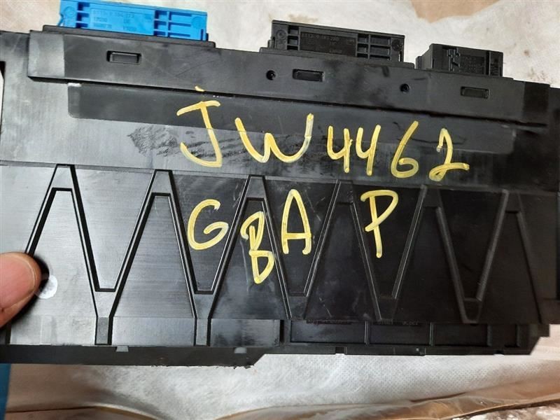 528I 2014 Fuse Box Cabin 1476031