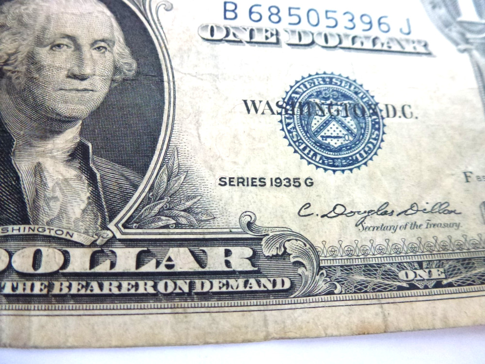 $1.00 1935 G plus $2.00 1976, used