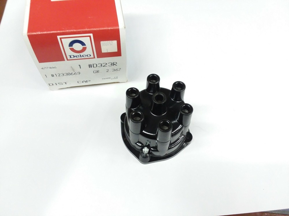 Evinrude Johnson OMC Part # 980152 Distributer Cap