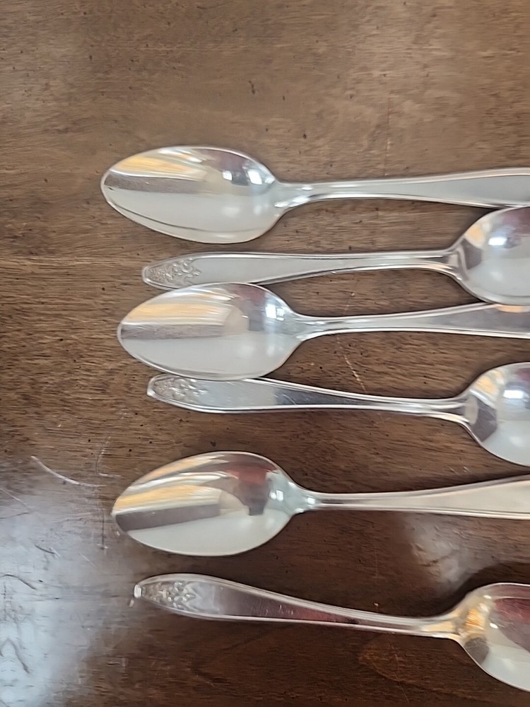 LADY DORIS SET OF SIX 6" SPOONS