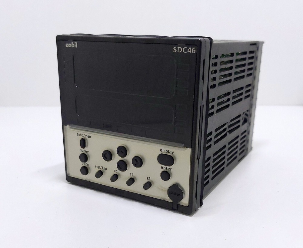 AZBIL SDC46 C46A1A2C0R1300 High Precision Controller