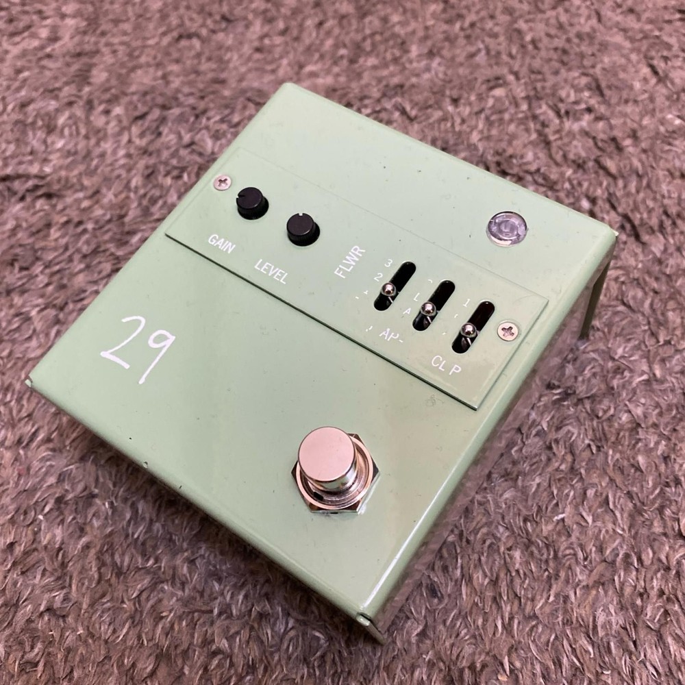 Used 29 Pedals FLWR Effect Pedal