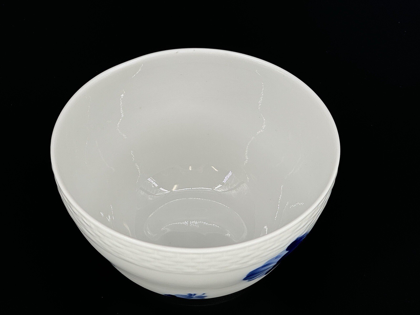 Royal Copenhagen Blue Flowers Braided 4 7/8” Round Cranberry Bowl 10/8078