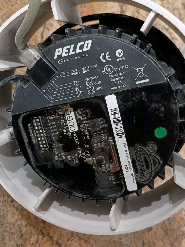 PELCO SPECTRA MINI DD4 MINI DOME DRIVE CAMERA