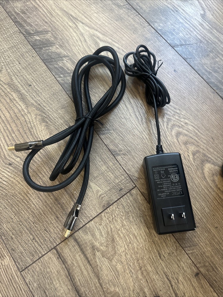 SINGING MACHINE ISM9033 WIFI TOUCHSCREEN KARAOKE SYSTEM TESTED