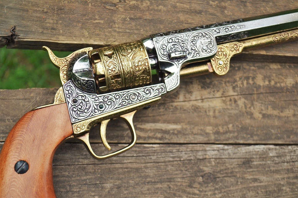 Colt M1851 Navy Revolver - Civil War - 1851 - Non-Firing Denix Replica