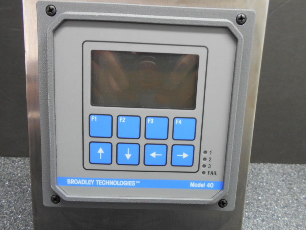 ROSEMOUNT 54EPHBT-01-09 BROADLEY TECHNOLOGIES MODEL 40 pH/ORP ANALYZER/CONTROL