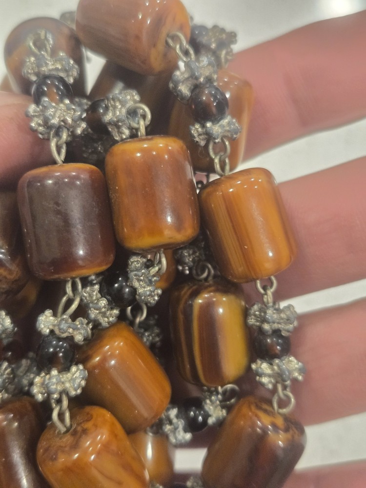 vintage bakelite beads