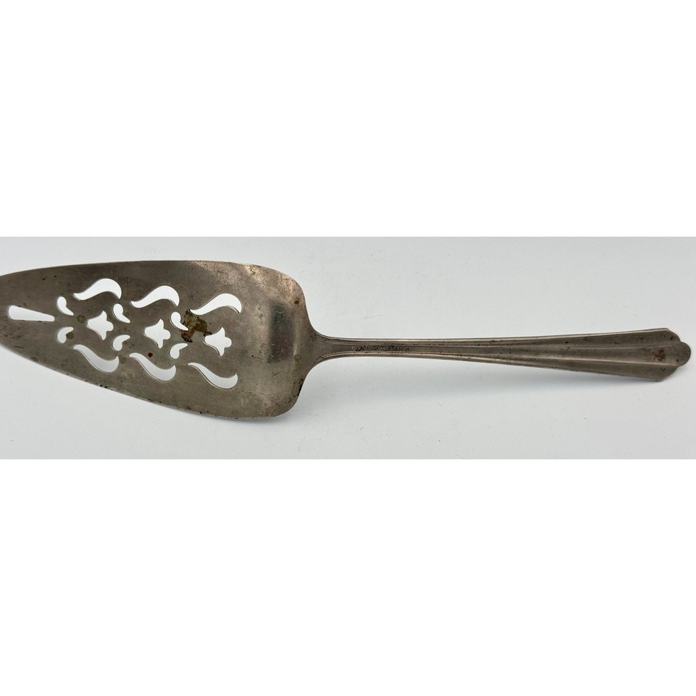1900–1940 Vintage Caroline Pie Cake Server Silverplated with Reticulate Design