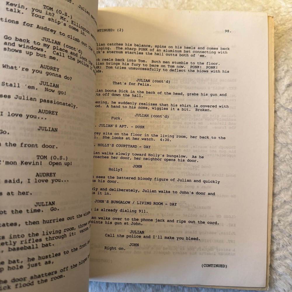 Four Dogs Playing Poker Script Director's Draft 12/98 William Morris Agency