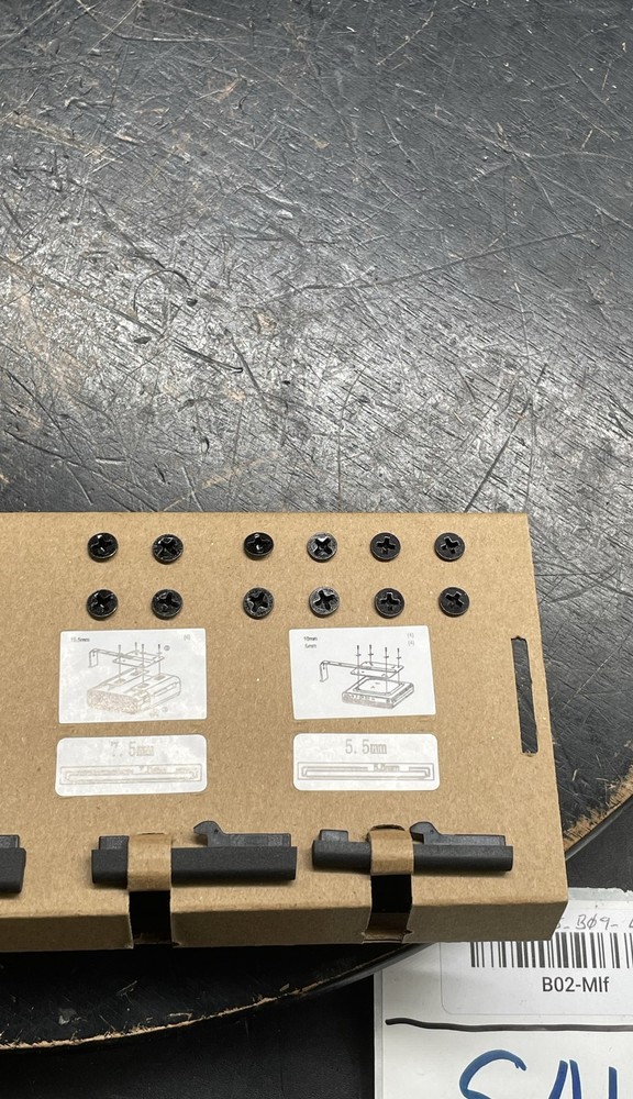 HP B560 Mounting Bracket for PC Desktop Workstation Rack Accessory