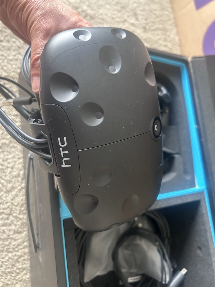 HTC Vive VR Headset Set