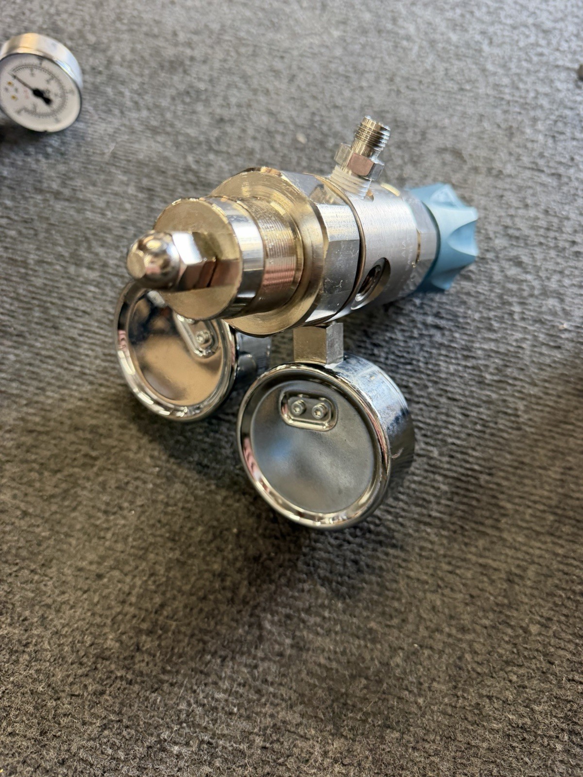 Lot of 3 High Purity Stainless Steel Pressure Regulators Matheson AirGas Harris