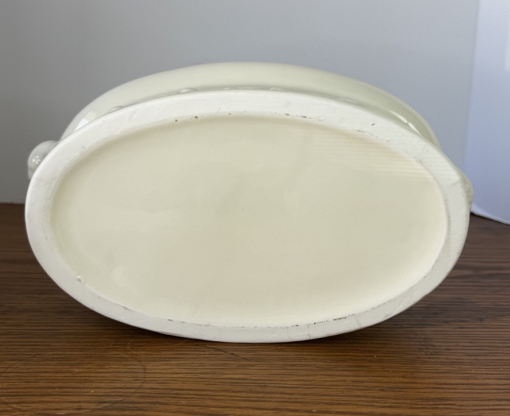 Ceramic Bird Oval Center Piece