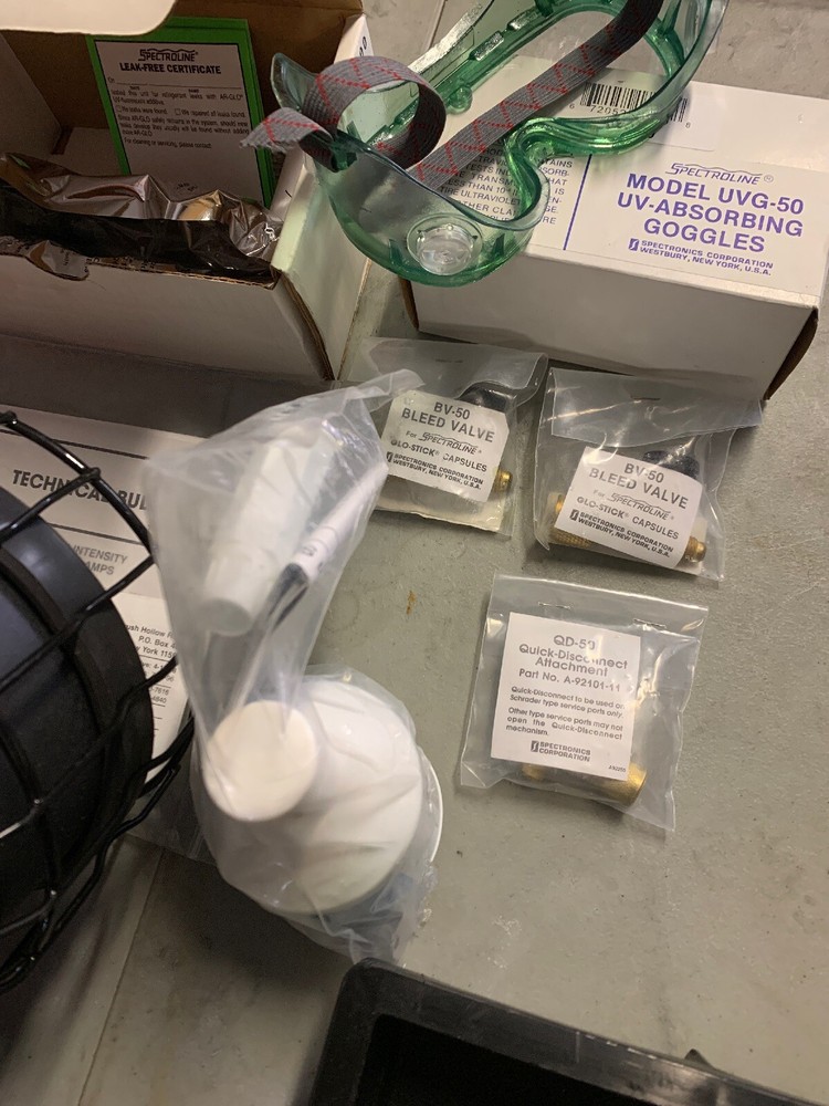 uv leak detection kit.