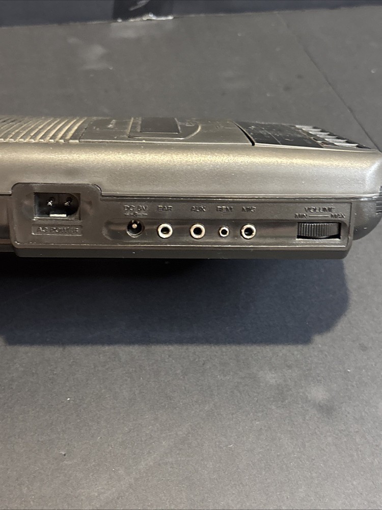 Realistic CTR-66 Portable AC/ Battery Cassette Recorder Player (No Cable)