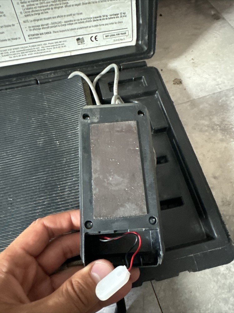 CPS COMPUTE-A-CHARGE Model CC100.