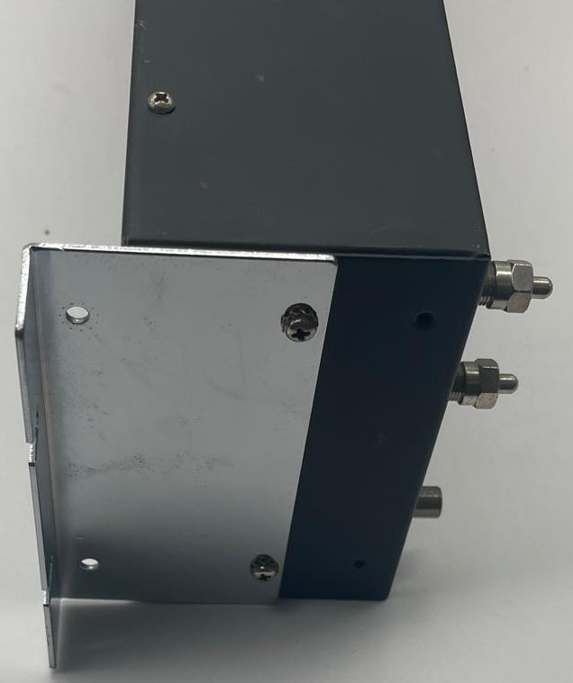 TW PDA‑52 UHF/VHF/FM Distribution Amplifier – Powers On – Untested Further