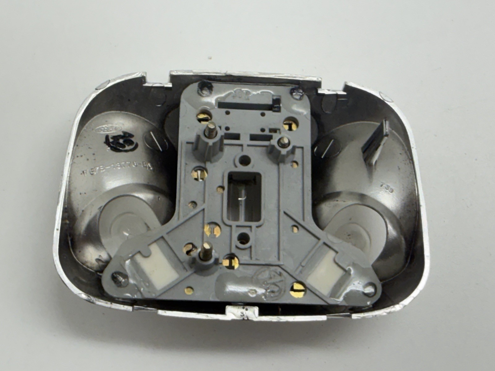 TESTED 1994 - 2004 THREE Bulb Ford Ranger Mazda Dome Light Map Overhead OEM C12