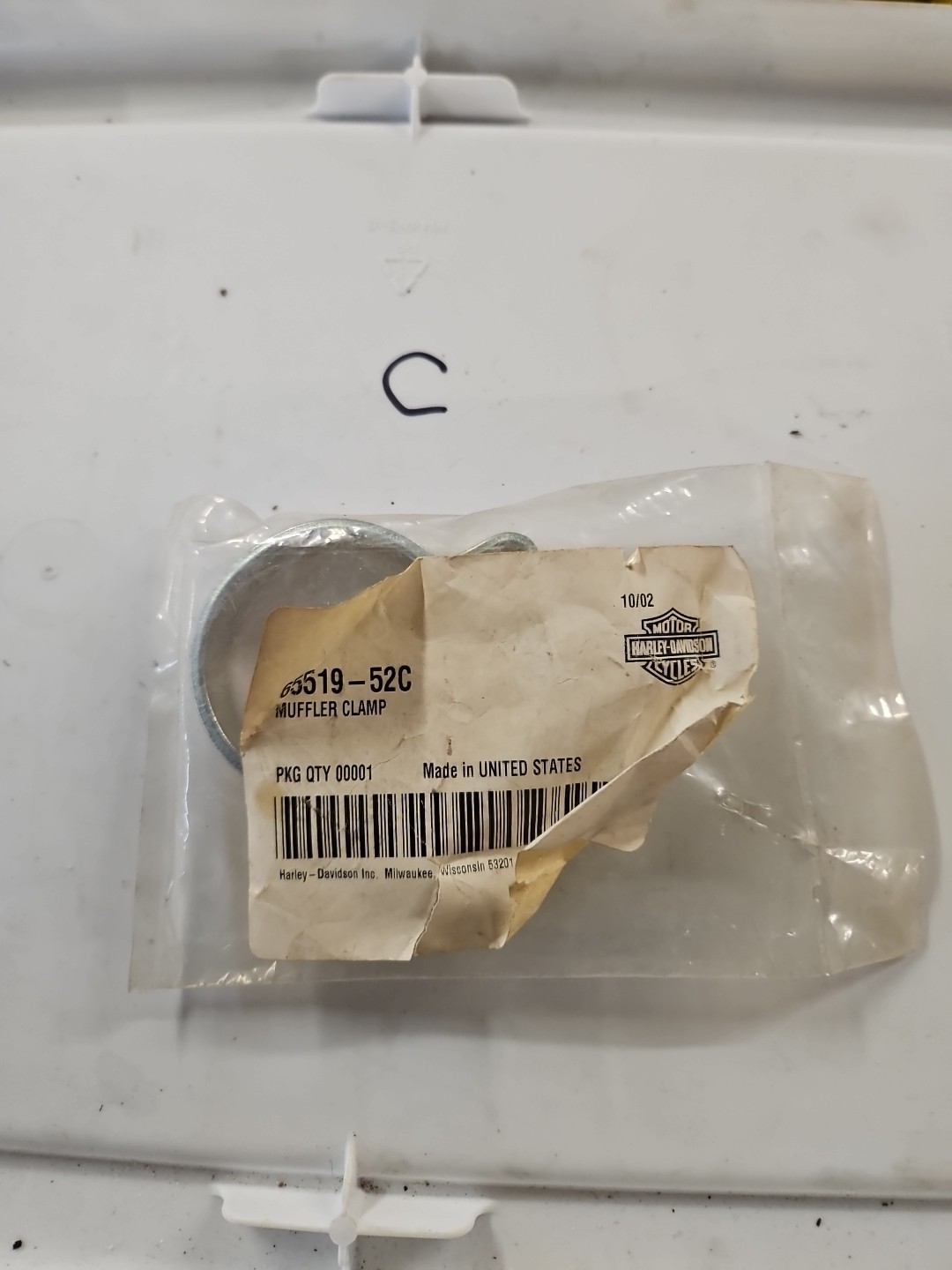 HARLEY-DAVIDSON MUFFLER CLAMP 65519-52C