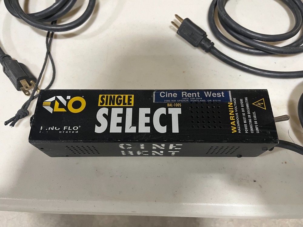 Kino Flo ballast + head feeder cables