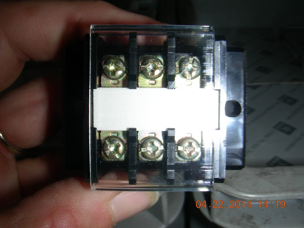 IDEC TERMINAL BLOCK BTBH15 NEW