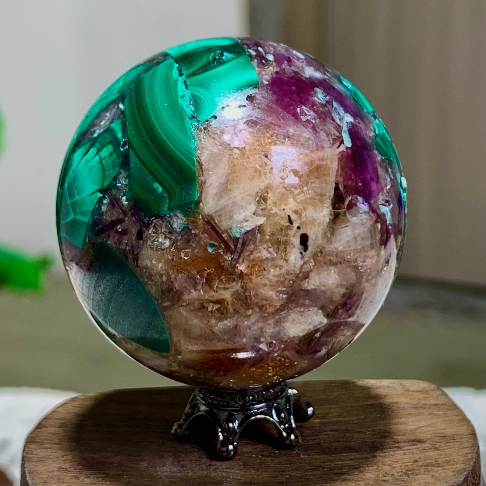 105G Newly discovered rare malachite purple mica symbiotic sphere restoration