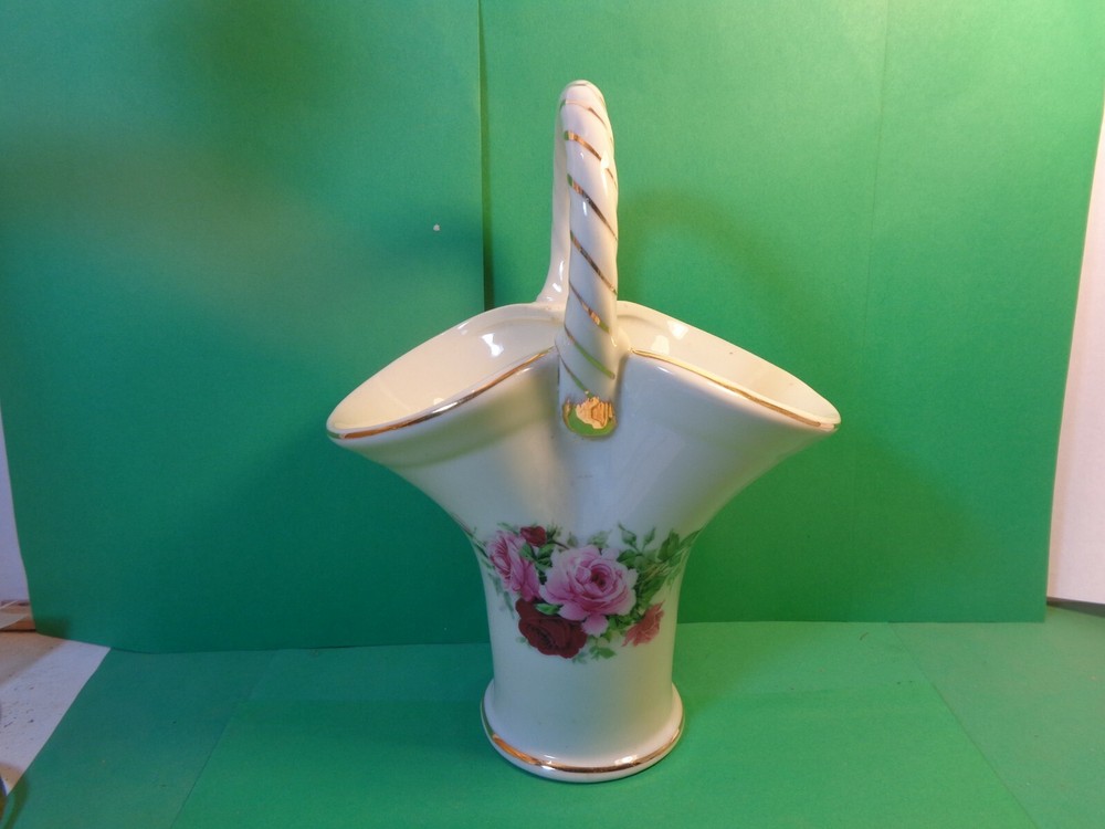 Formalities Floral Pattern Vase w/Handle, Baum Bros.(Used/EUC)