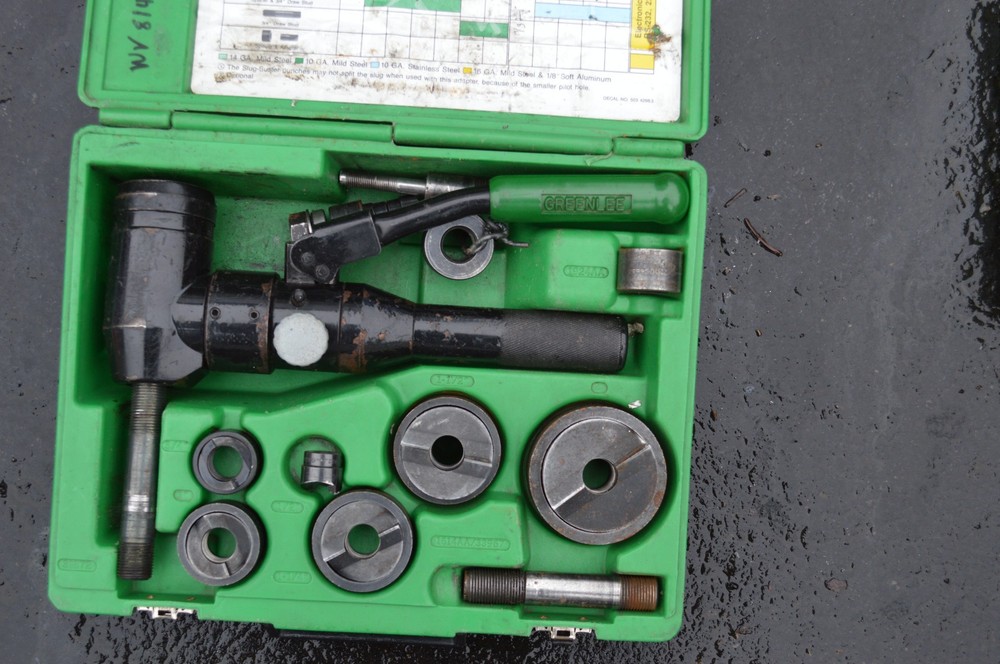 Greenlee 7904SB Quick draw 90 Hydraulic Punch Driver