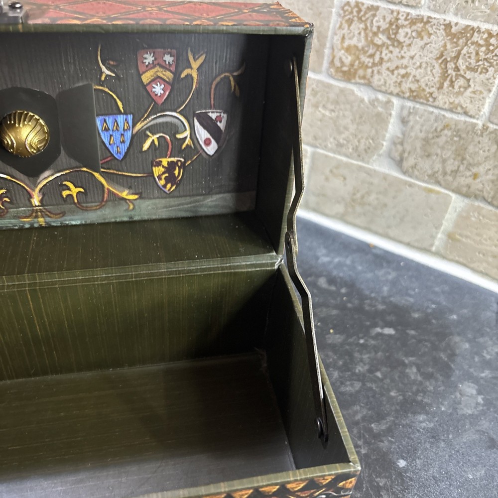 Harry Potter: Collectable Quidditch Box