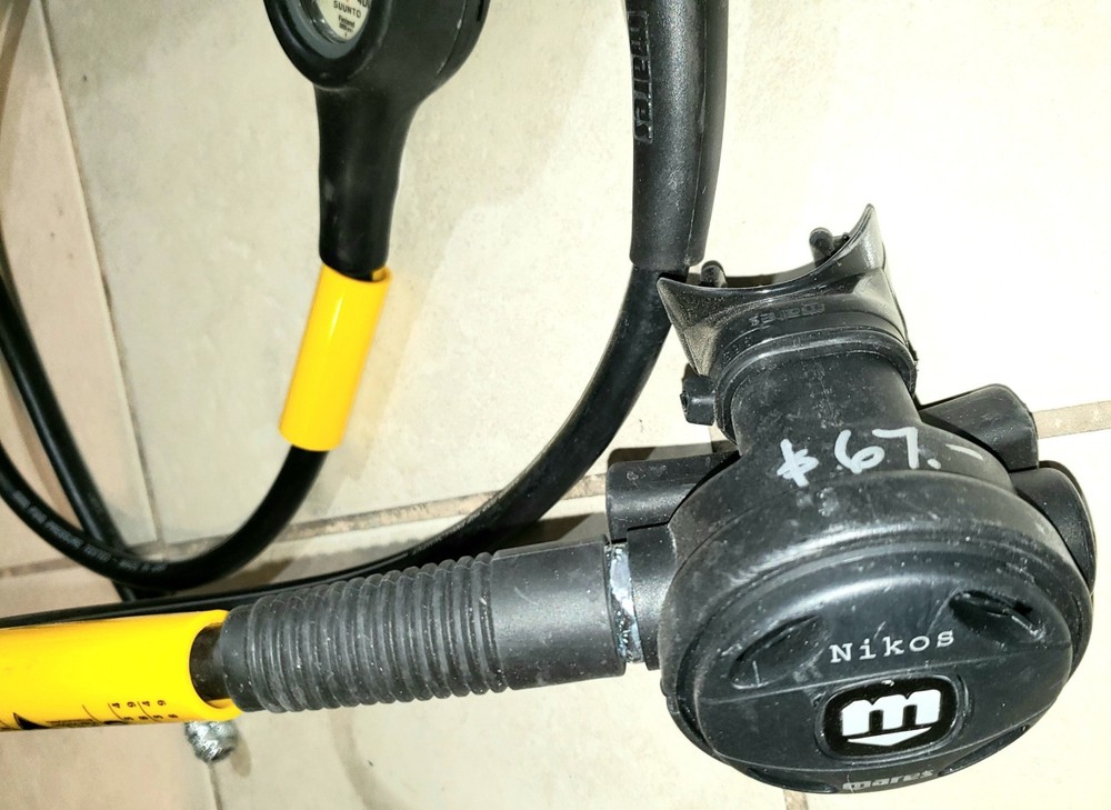 Suunto Scuba Diving Gauges Mares Regulator