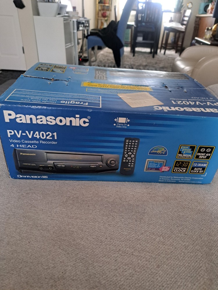 PANASONIC VIDEO CASSETTE RECORDER