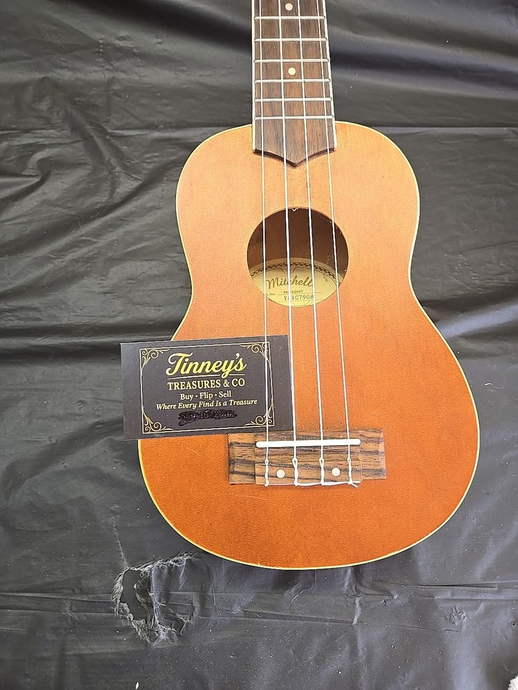 Mitchell Ukulele MU4ONT 4 String