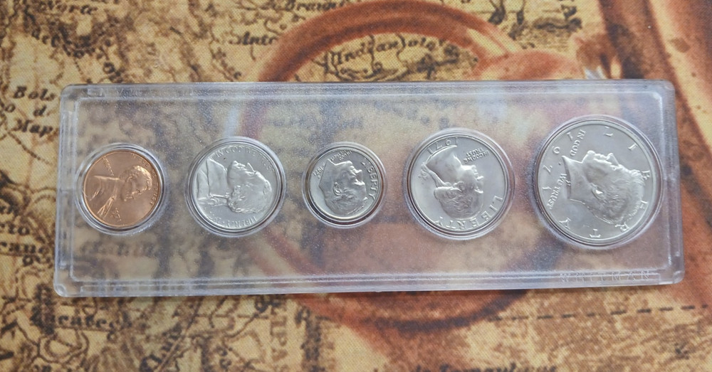 1971 D  Birth Year Set Includes Kennedy Half  TP-0655