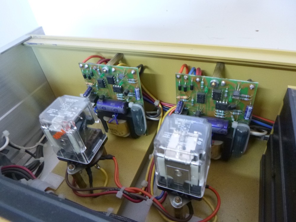 Acopian R24G7 24V DC Power Supply
