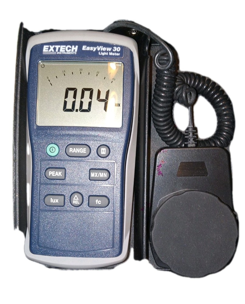 Extech Instruments Easy View EA30 Light Meter 40 To 40000 Foot Candles
