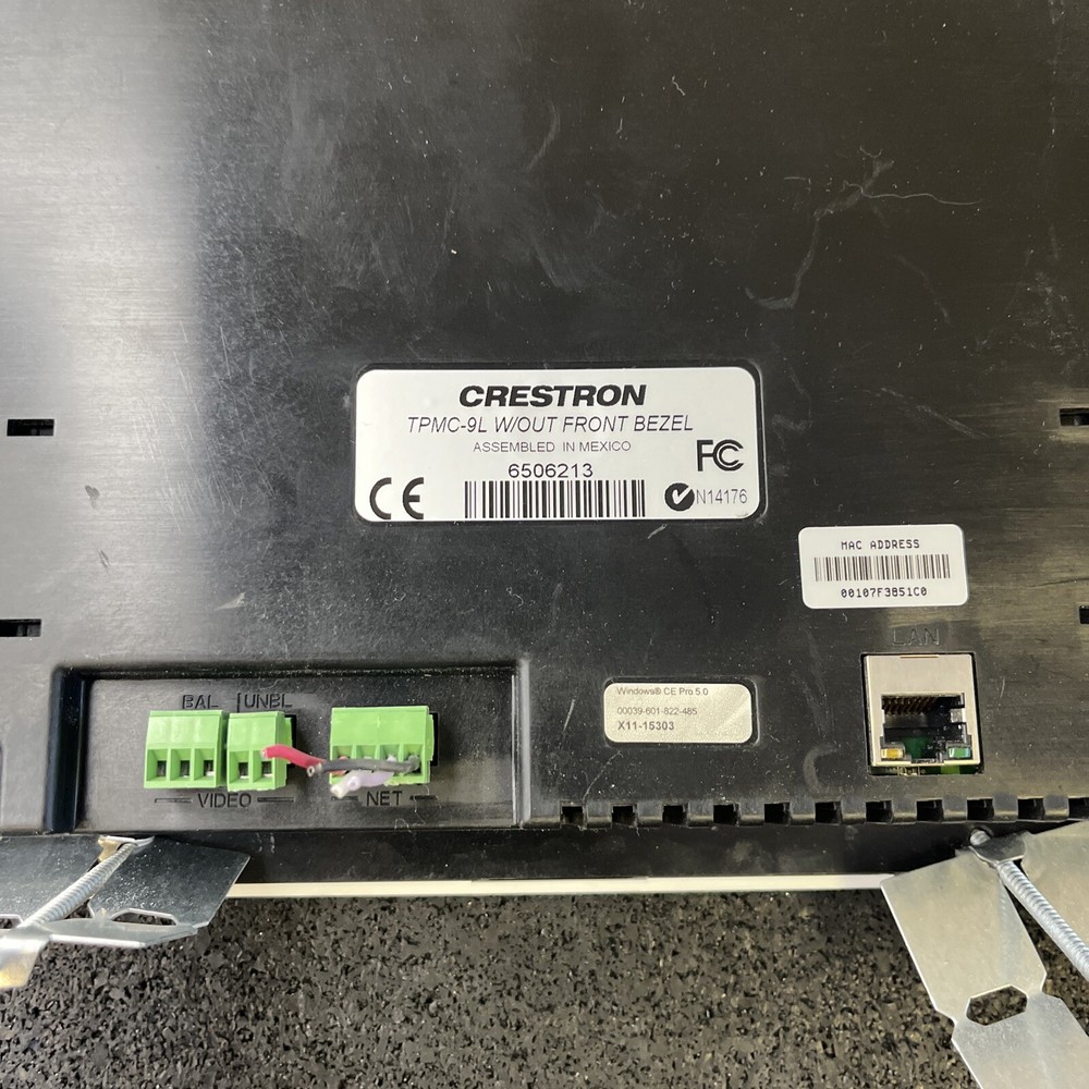 CRESTRON 9" TPMC-9L White Touch Panel with Bezel