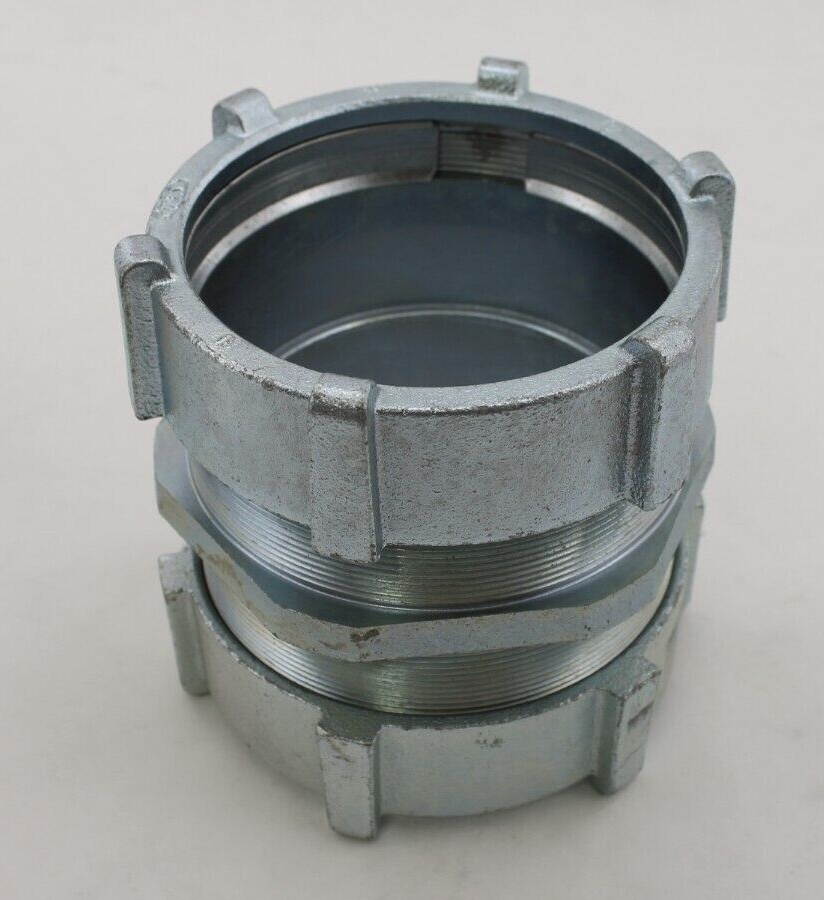 Silver USA 4" Compression Coupling