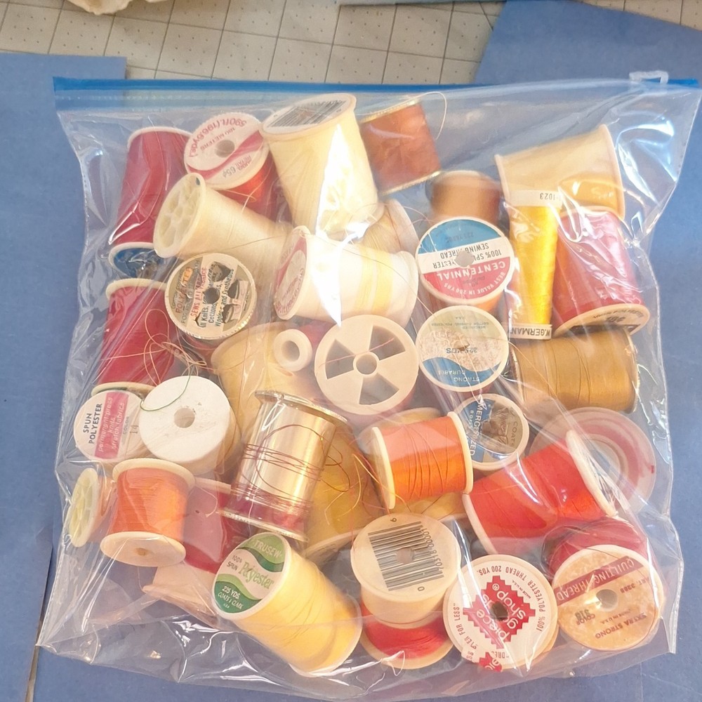 Coats & Clark, Trusew Sewing Thread Spools Lot Polyester Multicolor