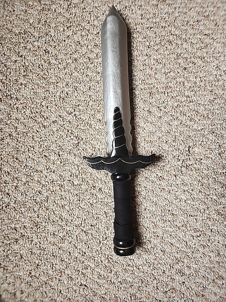 Gilded Bat Foam Dagger