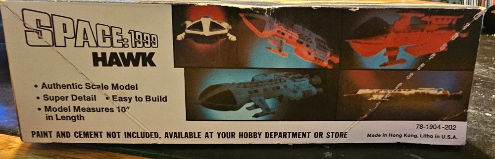 Space : 1999 Hawk Plastic Model Kit (MPC) NRFB 10" in Length