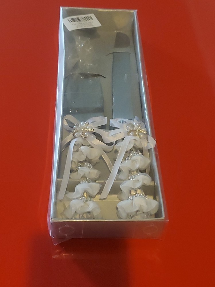 Wedding Cake Knife and Server Set